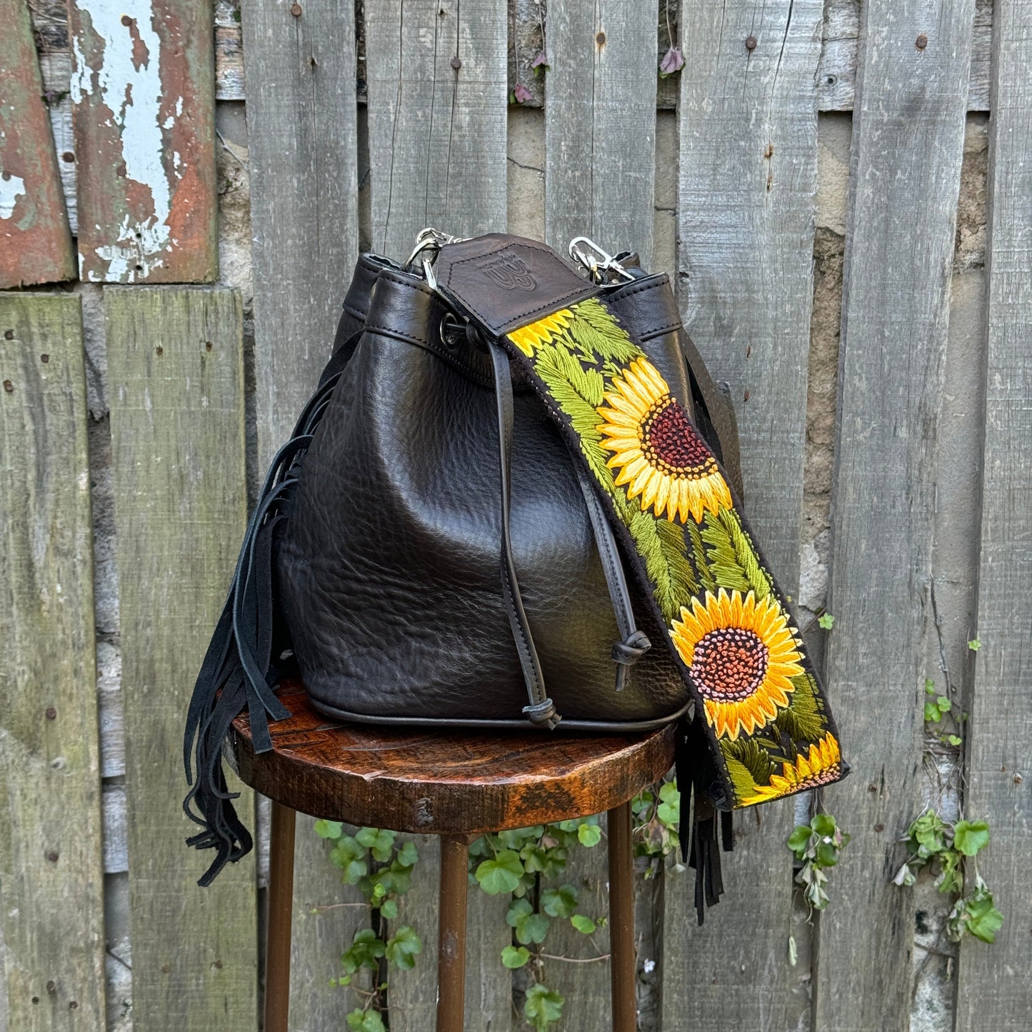Bolso Elsa en Negro + Correa Corta Buenos Aires