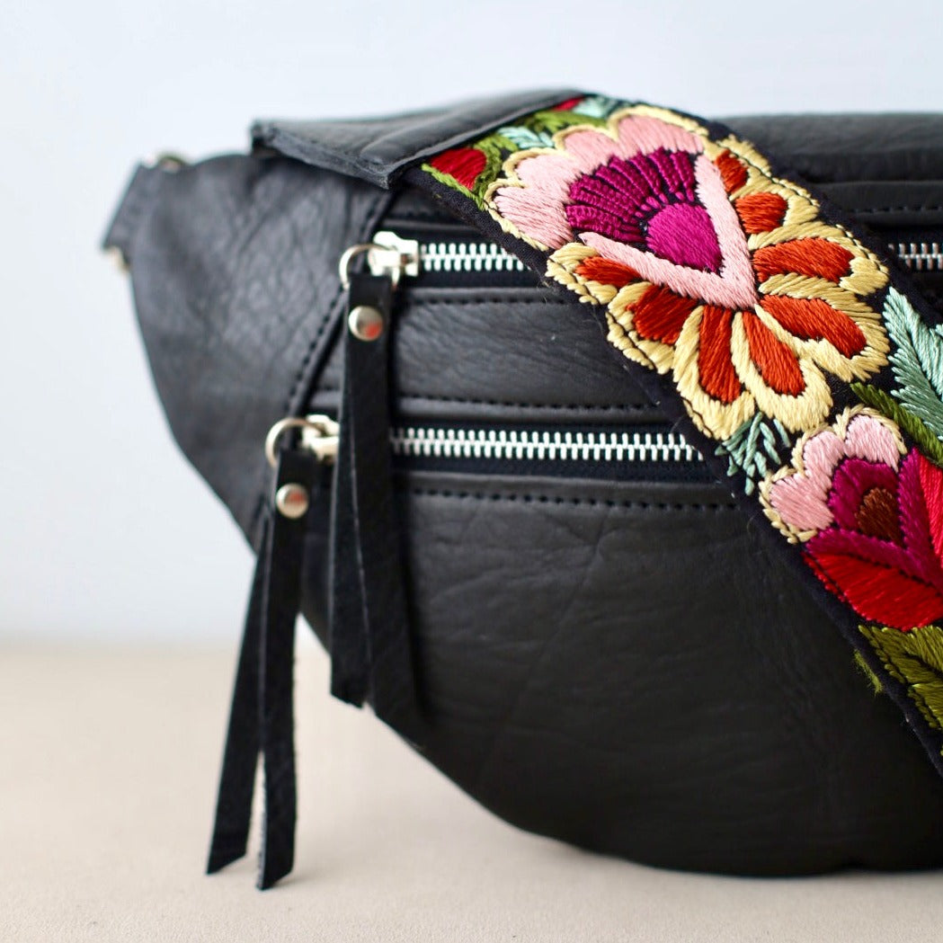 Emma Sling Bag + Abu Dhabi Strap in Black