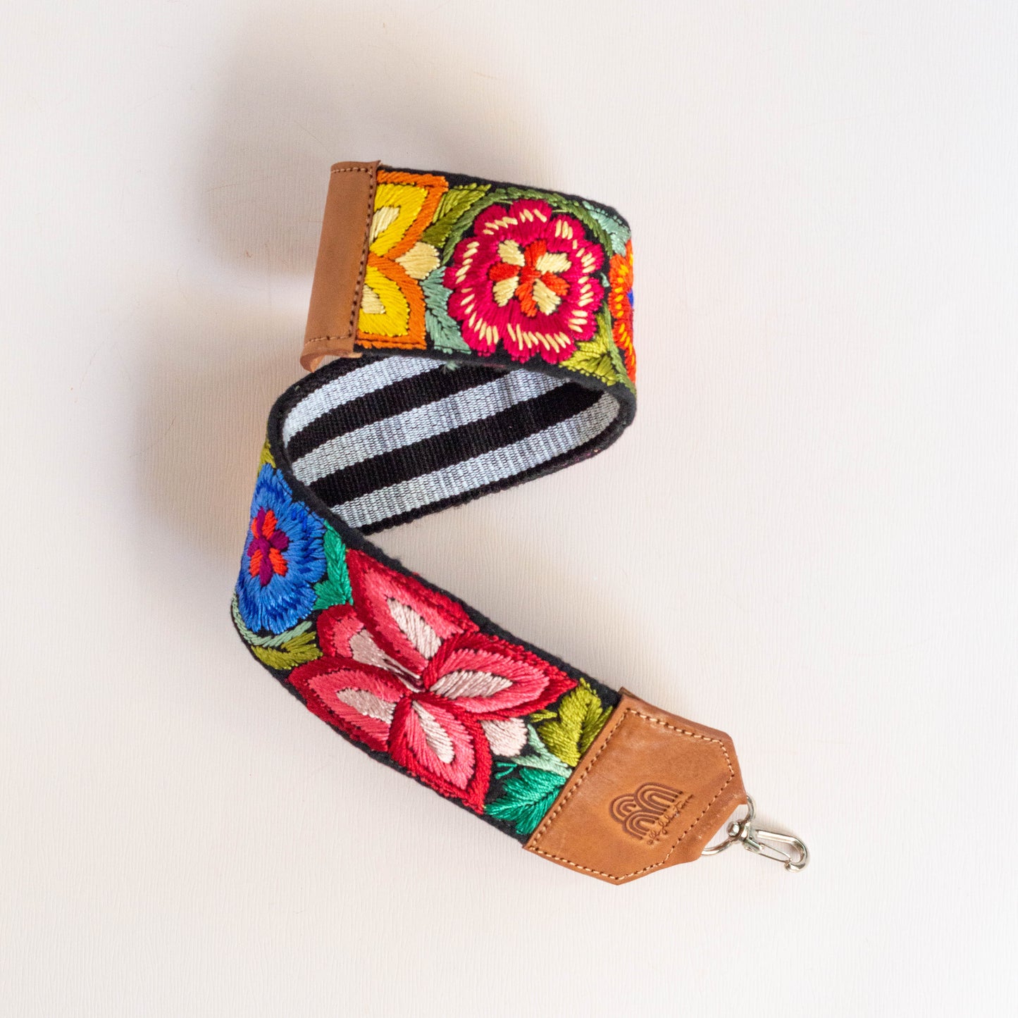 Bolso Elsa en Caramelo + Correa Corta Jerusalem