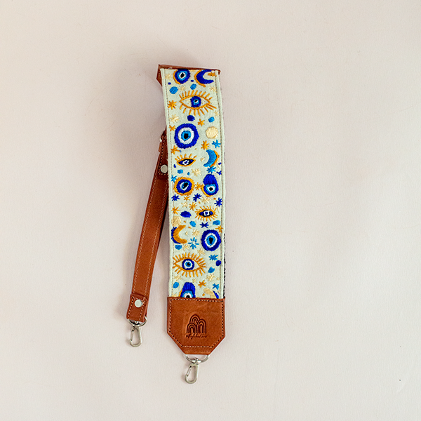 Travel Necessaire Aimé + Mykonos Regular Strap in Caramel