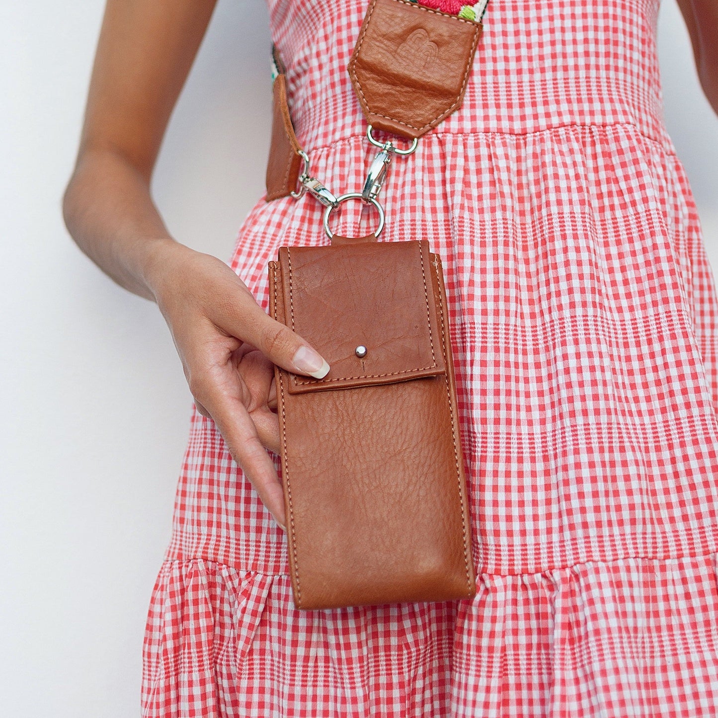 Phone Pouch Titi + Bali Long Strap in Caramel