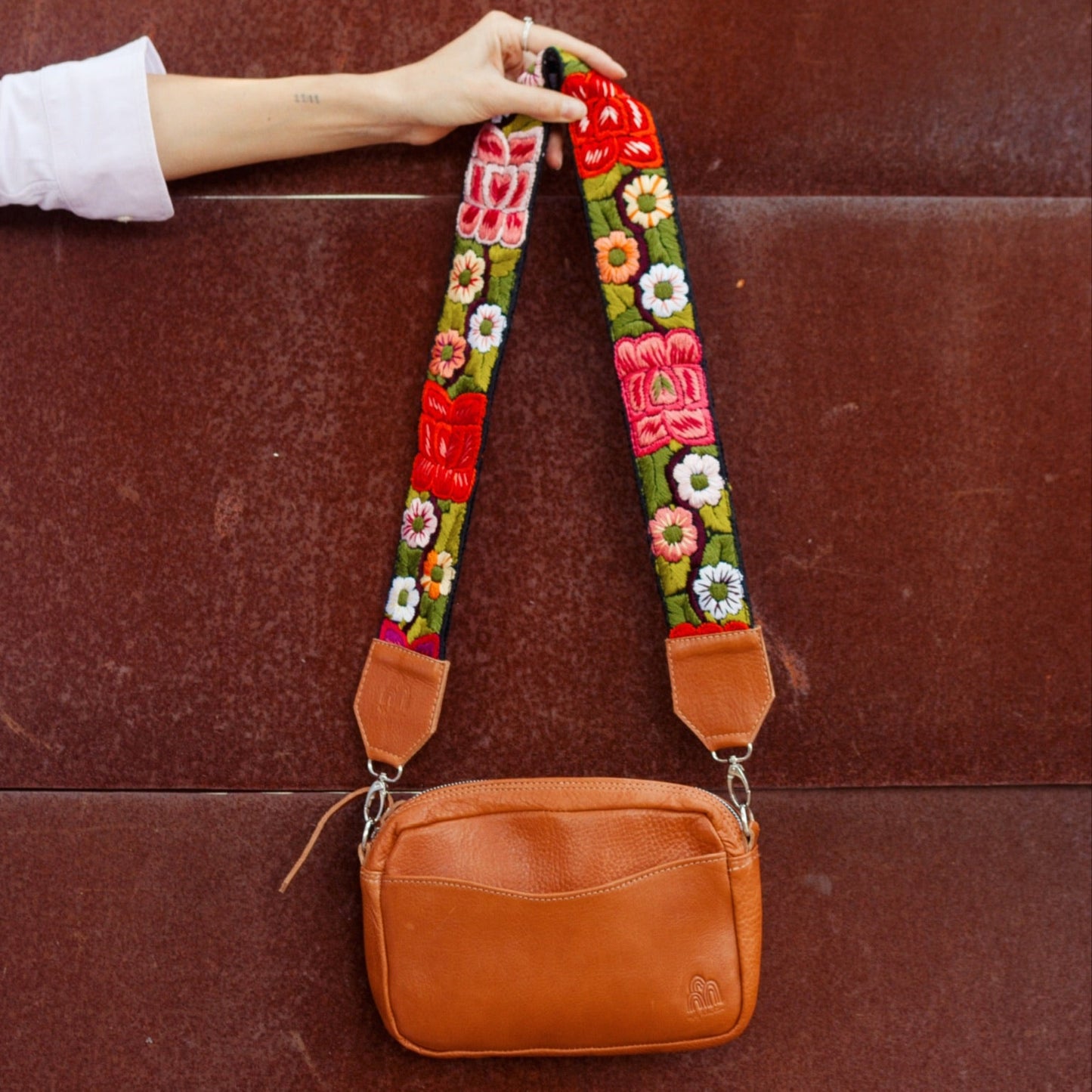 Travel Necessaire Aimé with London Long Strap in Caramel by flylikestore