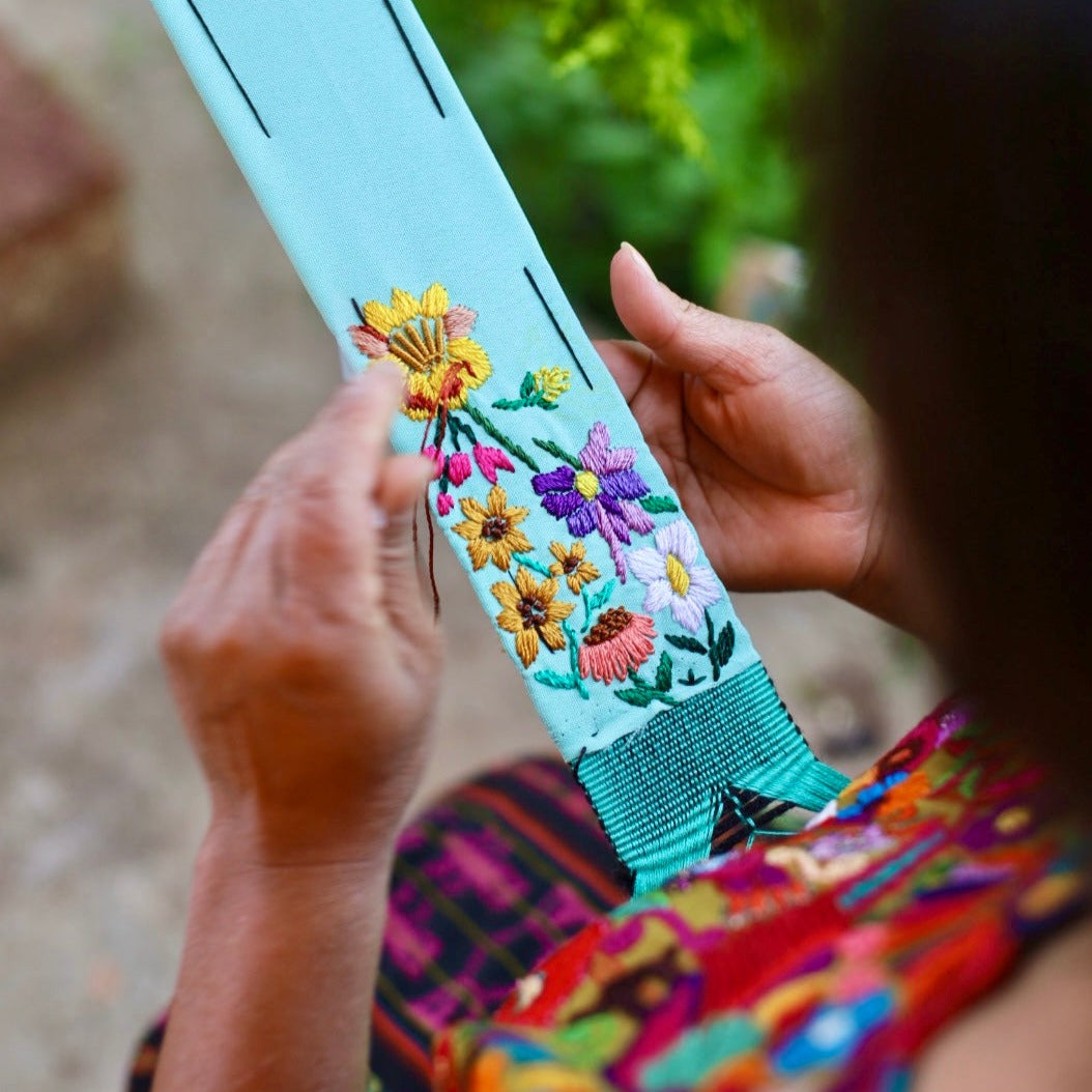 Riñonera Emma + Correa Corta Rio en Caramelo by Byflorecer