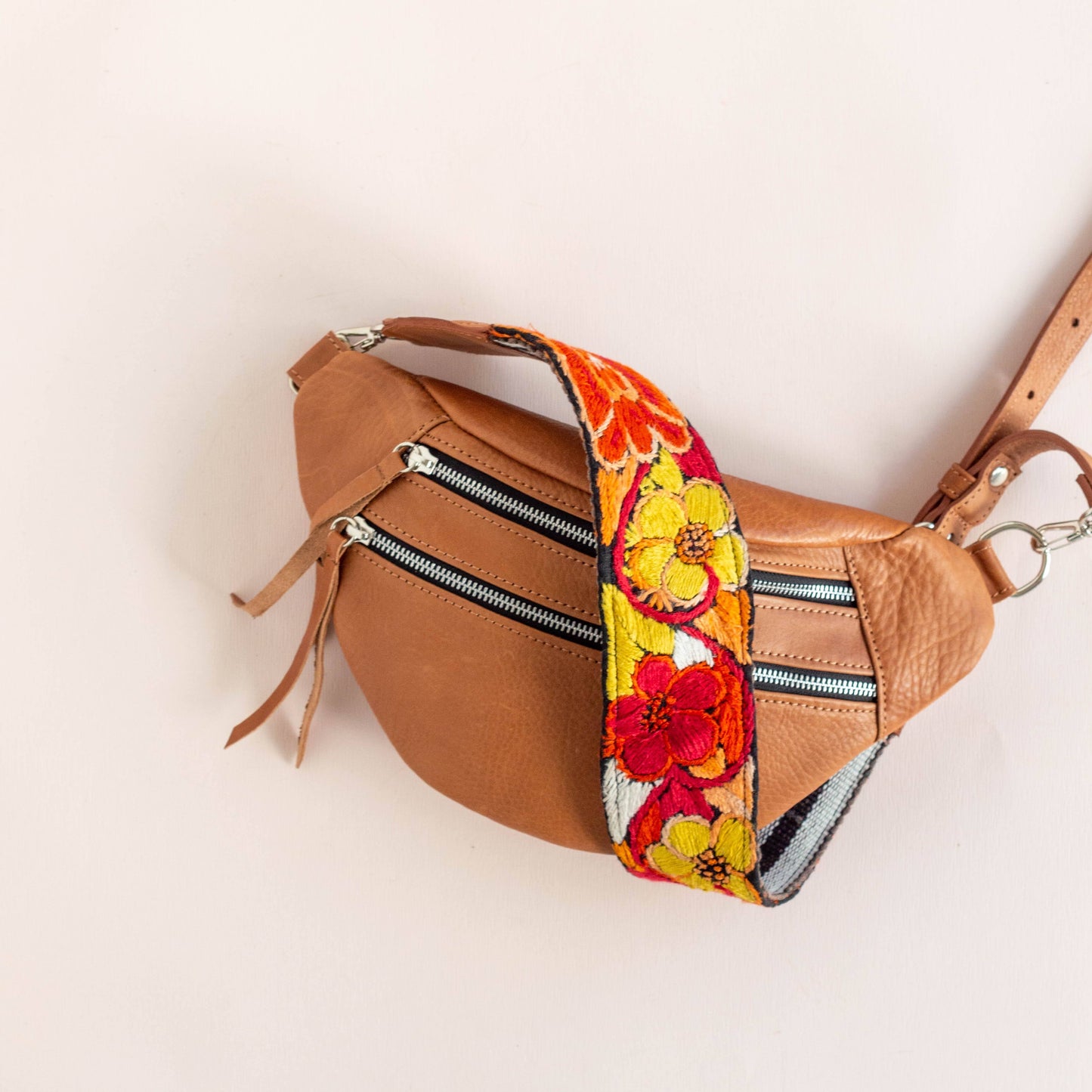 Emma Sling Bag Vintage 1 in Caramel