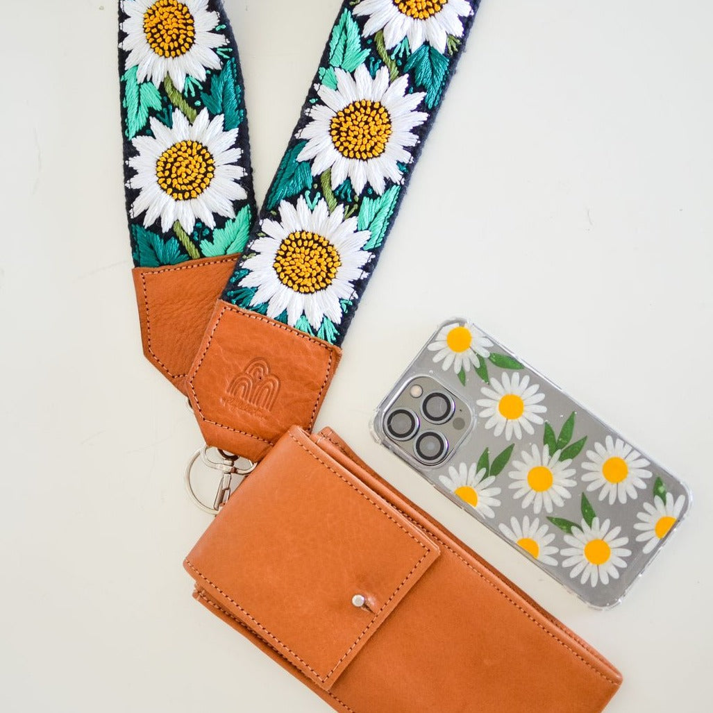 Phone Pouch Titi + Edinburgh Long Strap in Caramel
