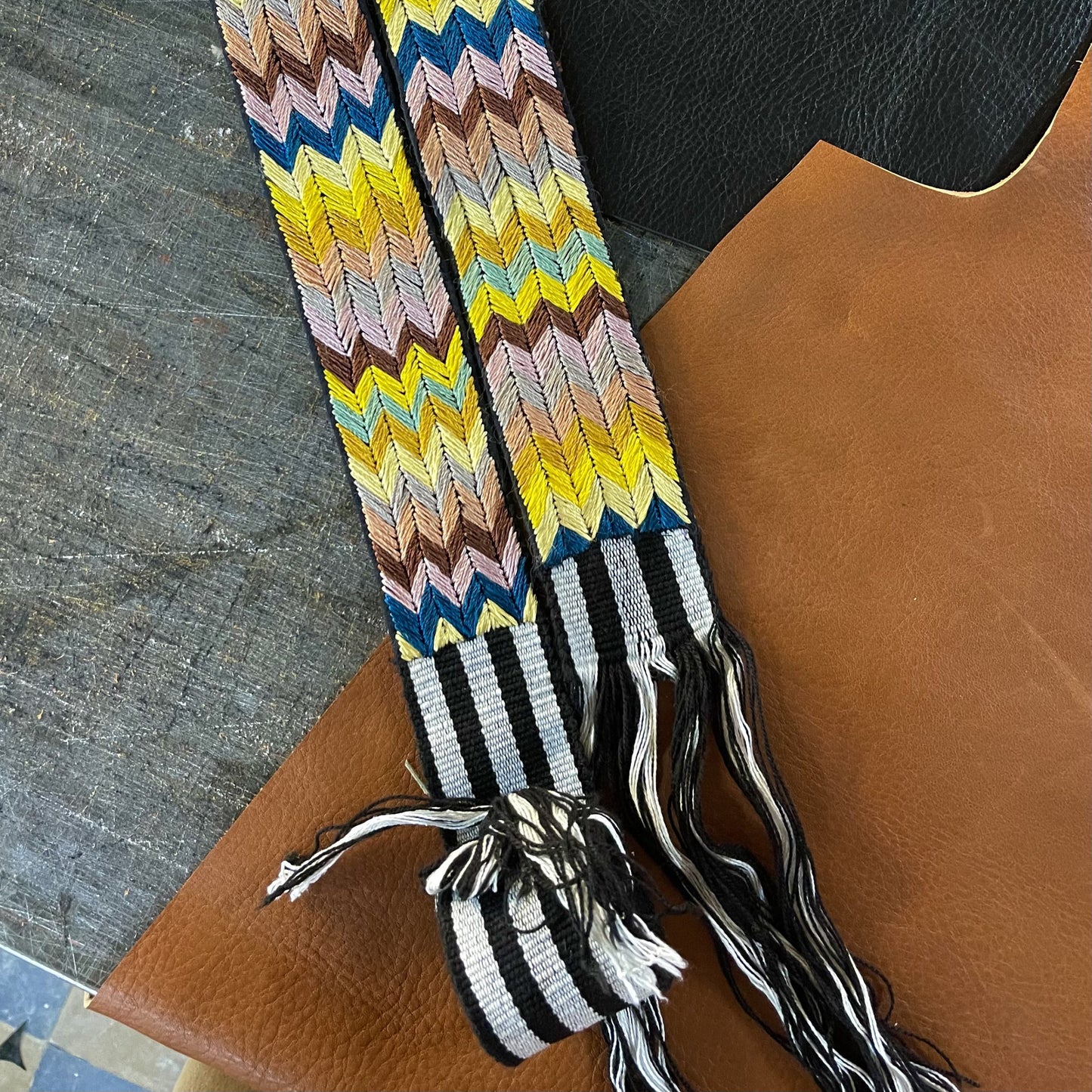 Emma Sling Bag + Jujuy Strap in Caramel