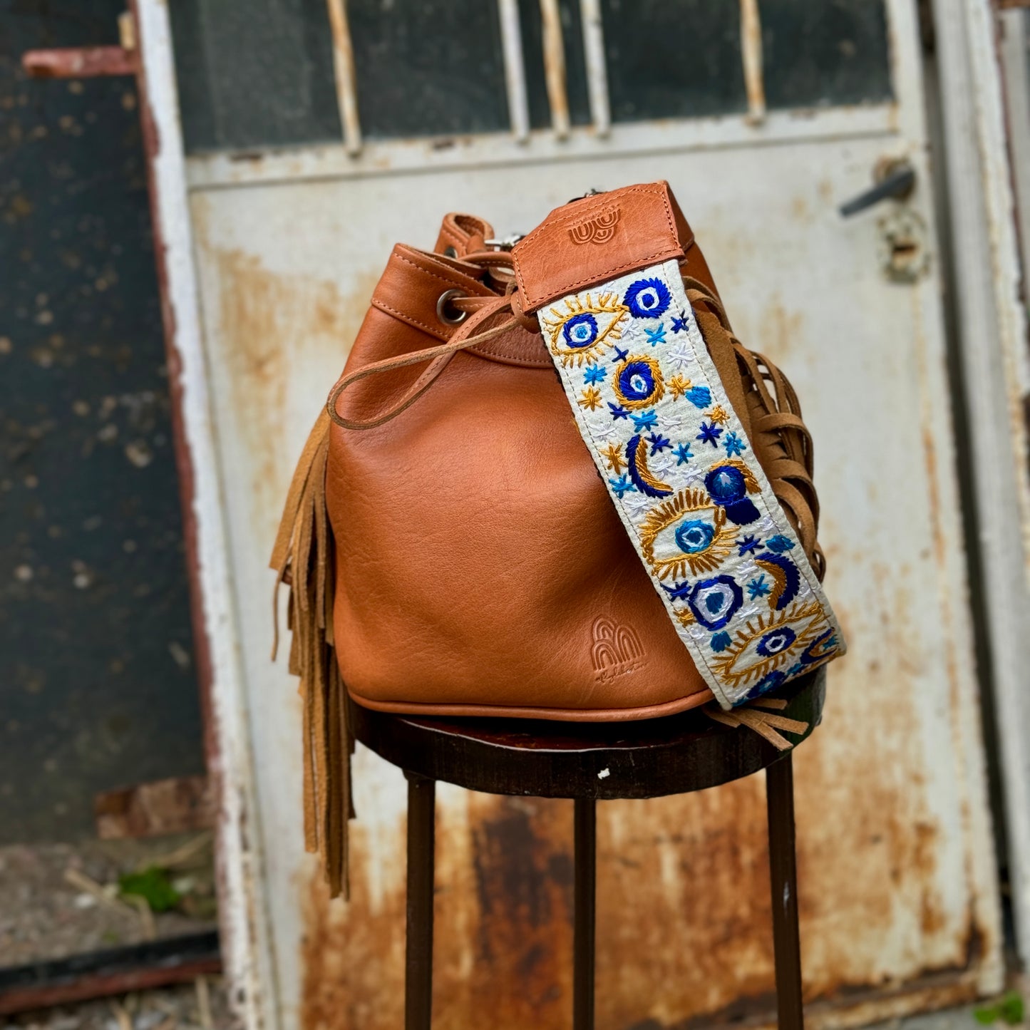 Bolso Elsa en Caramelo + Correa Corta Mykonos