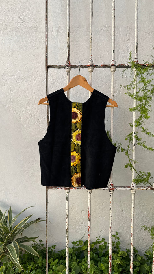 Cordoba Suede Top in Black + 1/2 Embroidered Strap