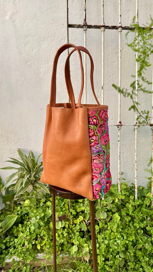 NEW! Huipil Tote Bag Lucy in Caramel 1