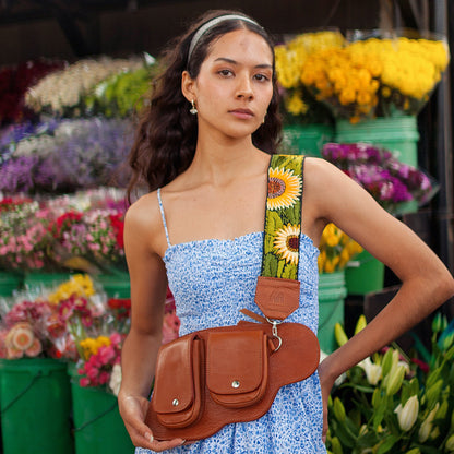 Coco Sling Bag + Buenos Aires Strap in Caramel