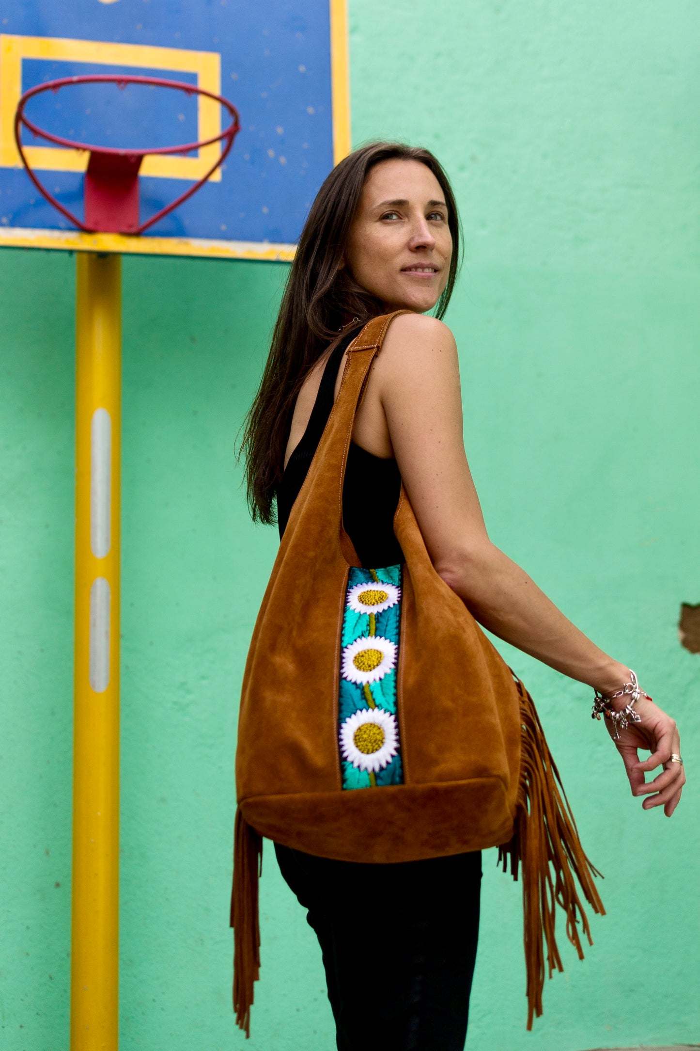 Suede Bag Calu + Edinburgh Strap in Caramel