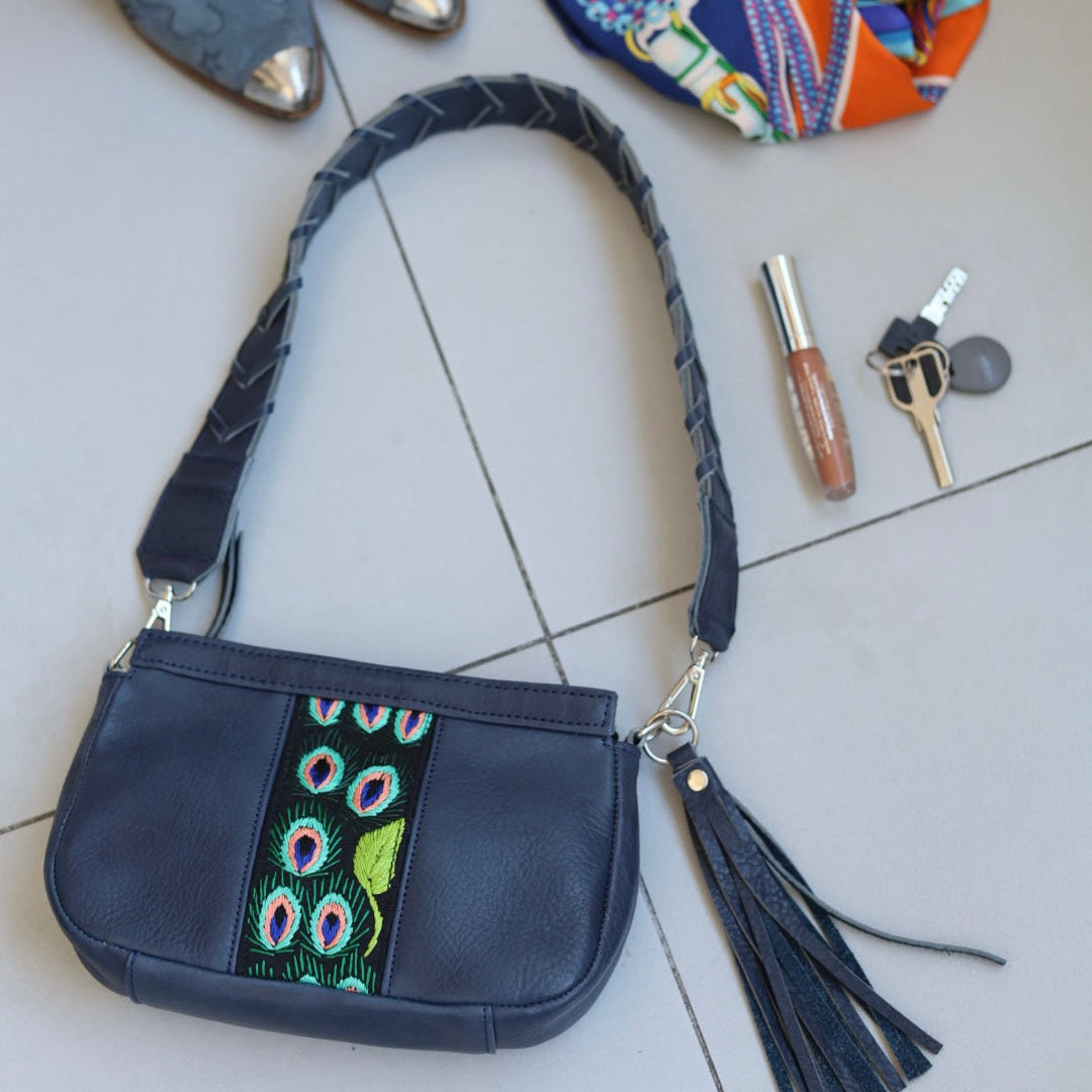 Mini Bag Lujan con Strap Cappadocia en Cuero Azul