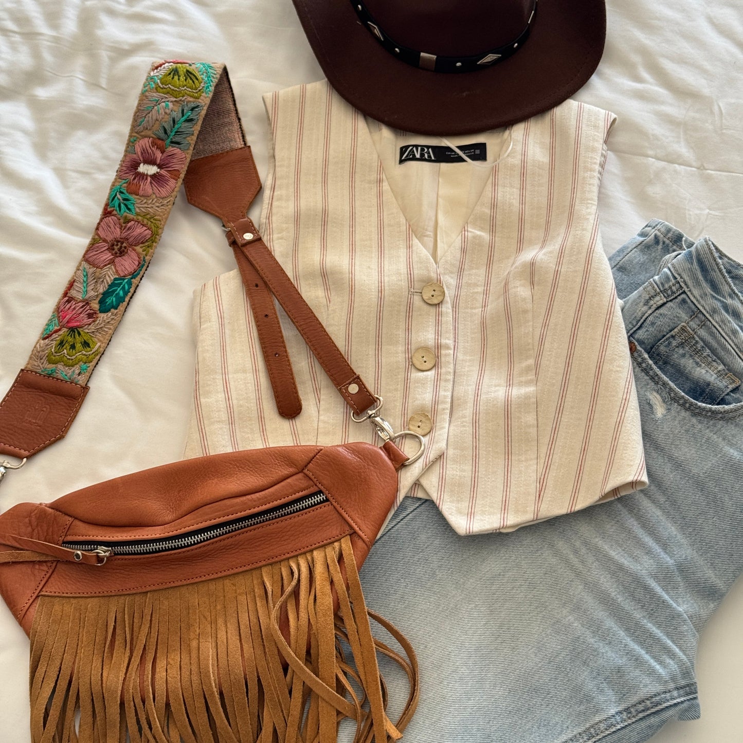 Sling Bag Emma with fringes + Patagonia Strap in Caramel by SONO Handmade