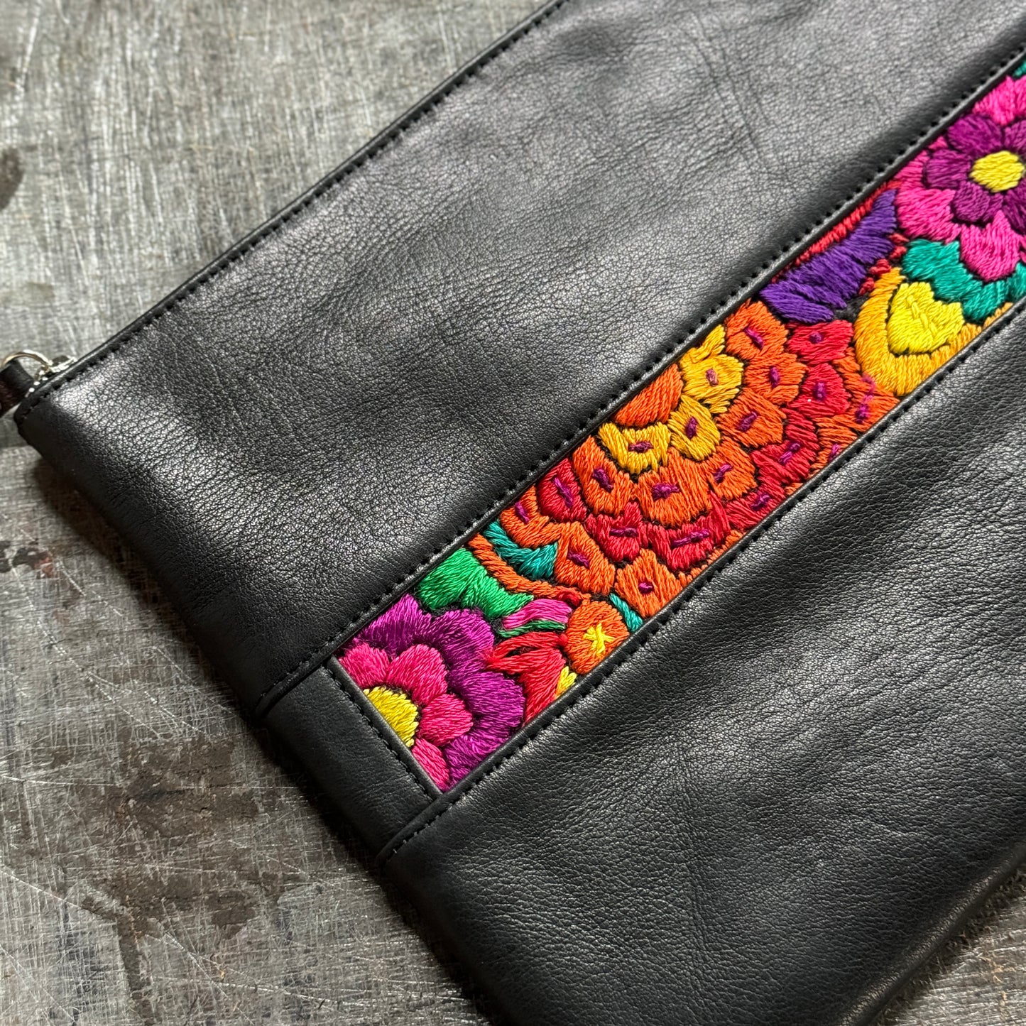 NEW Laptop Case Vintage 3 in Black