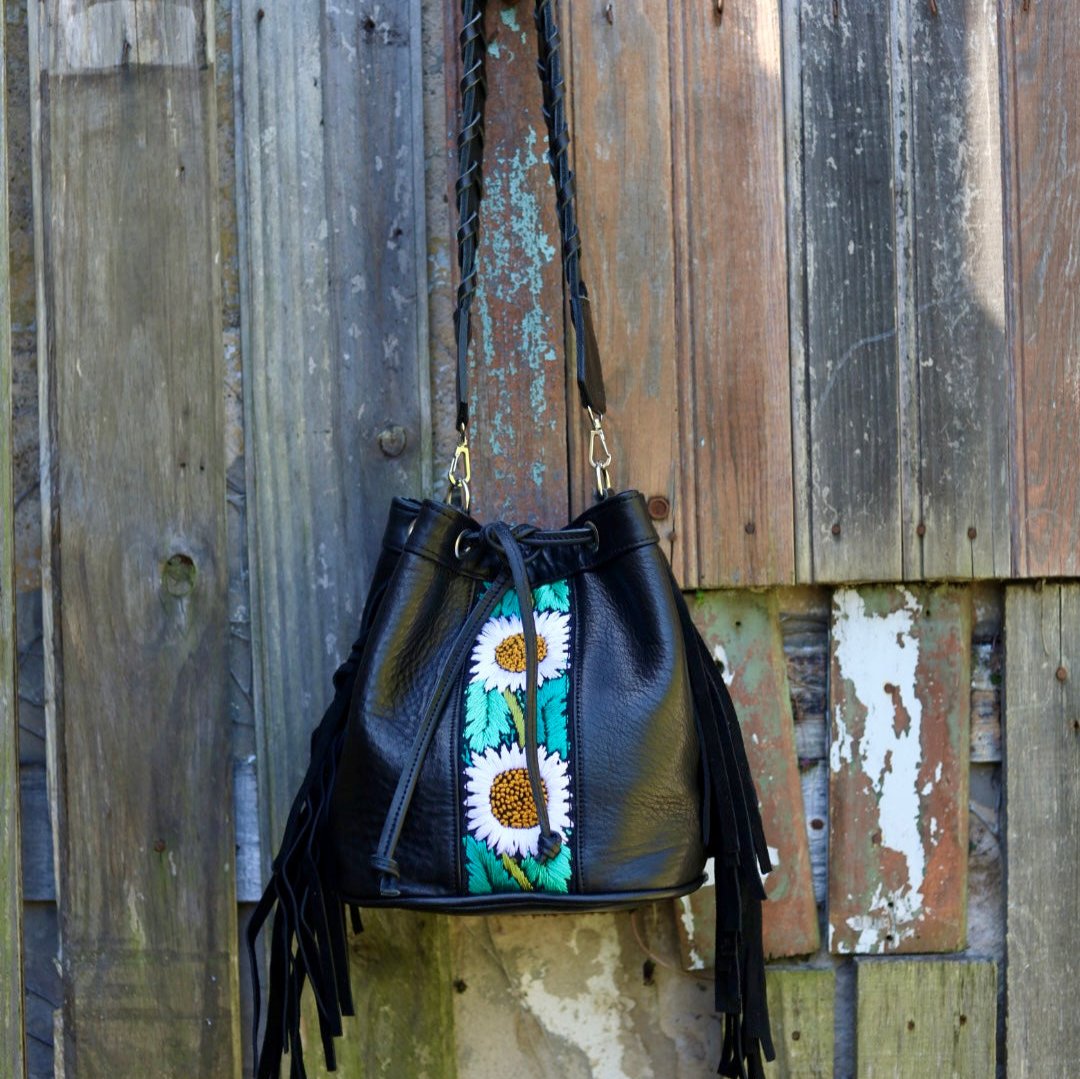 Bolso Elsa en Negro con Correa Edimburgo