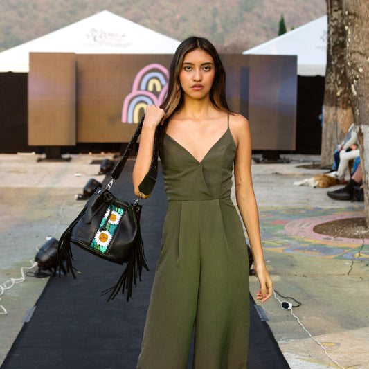 Bucket Bag Elsa in Black with Edinburgh Strap