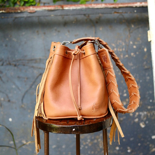 Bucket Bag Elsa in Caramel - ALL LEATHER